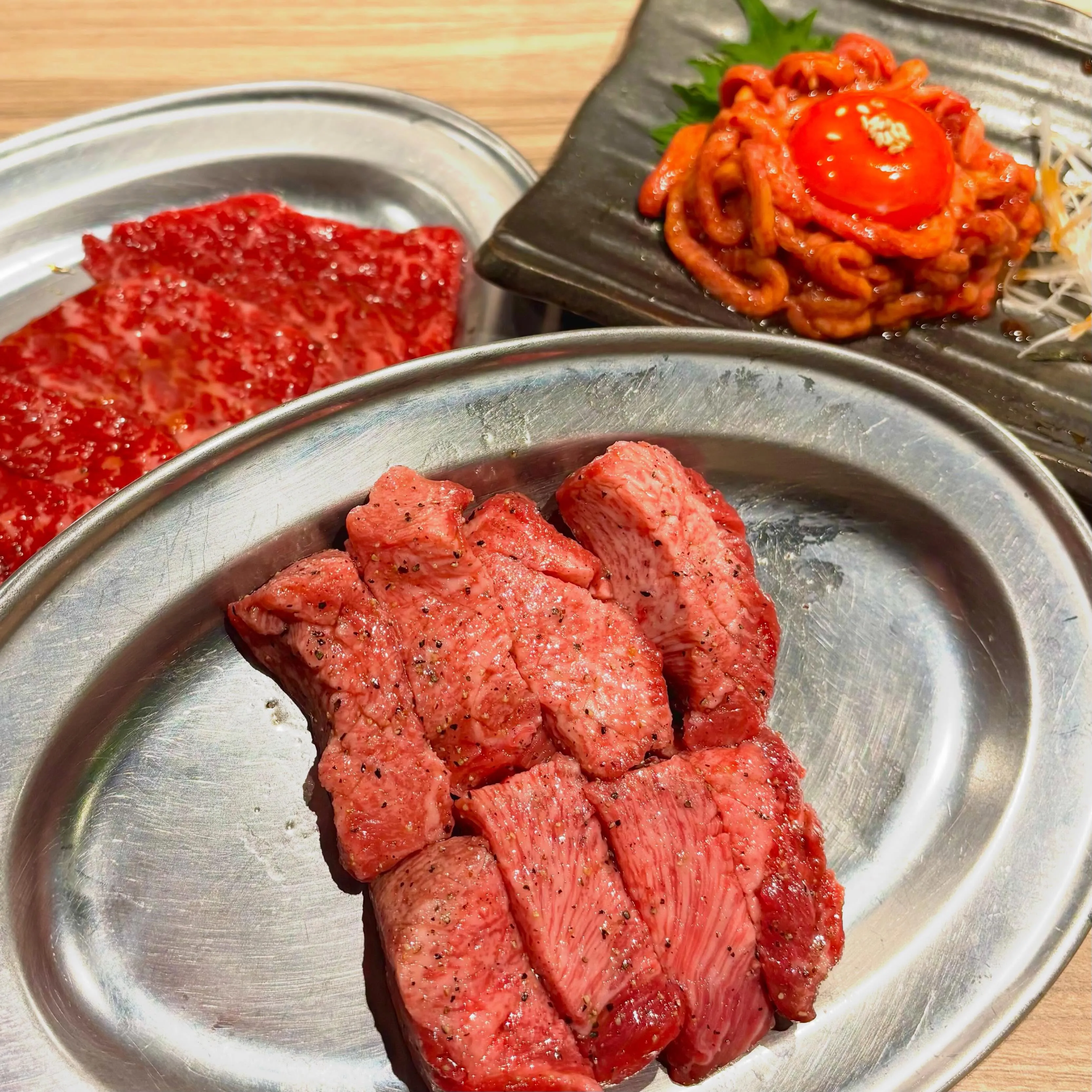焼肉ホルモンにくろう京橋店です!