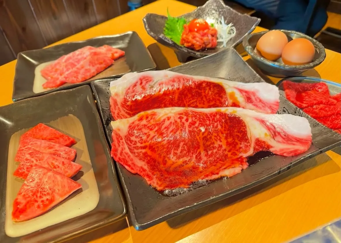 焼肉ホルモンにくろう京橋店です!